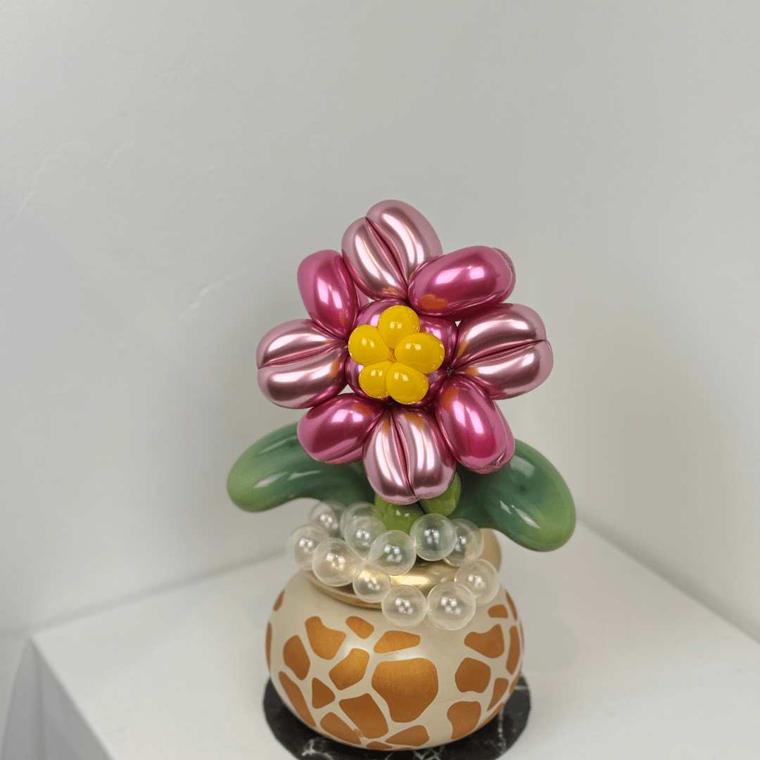 Bouquet - Joyce in Pot 4 - Whinkee Bouquet - Joyce in Pot 4